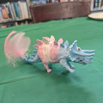 Teen Craft Collective: Frank-Dinos