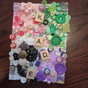 Teen Craft Collective: Bead Collage